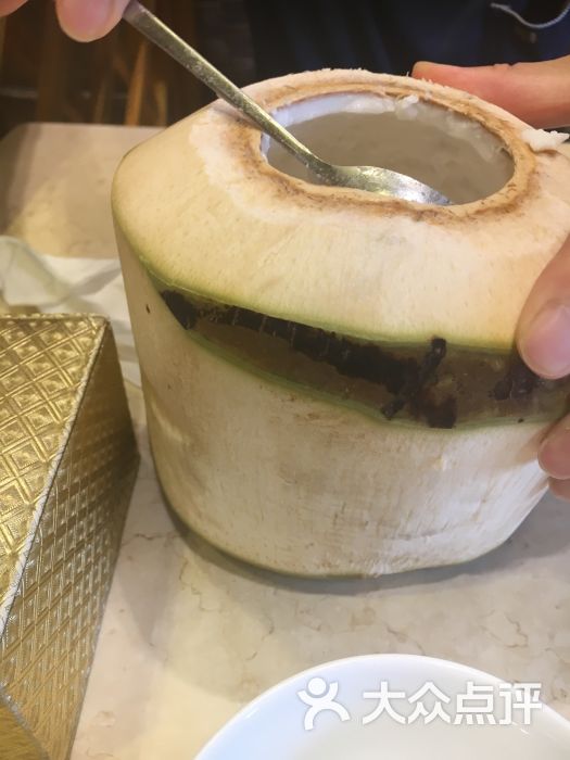 和合四季椰子鸡火锅(五棵松店)的点评