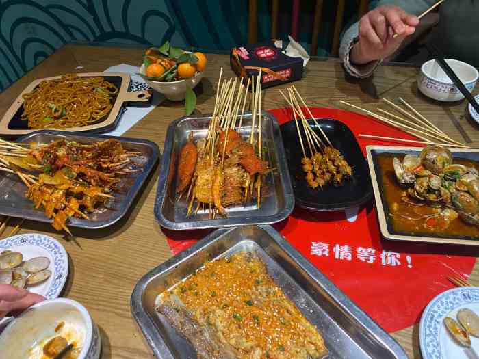 豪情夜宵城(上海路店)-"刚好星期五下午吃完饭去散步