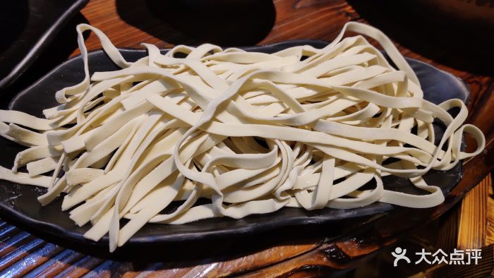潮日鲜潮汕牛肉火锅(永德路店)手擀面图片 - 第312张