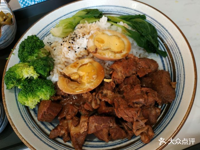 牛肉范儿(万德庄店)冠军牛肉饭图片 第333张