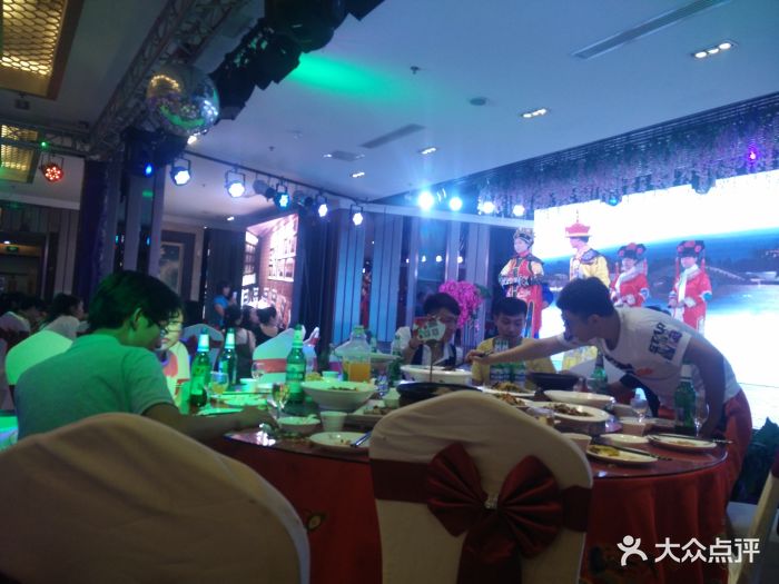 忠义印象大酒店图片