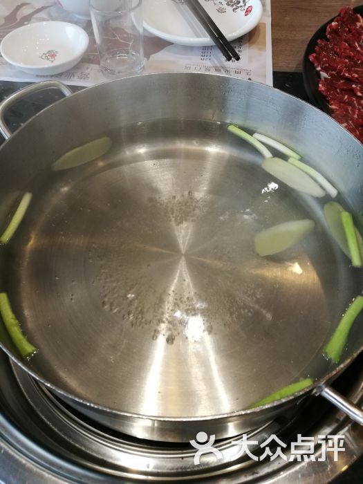 潮汕牛肉火锅专门店清水汤底图片 - 第3张