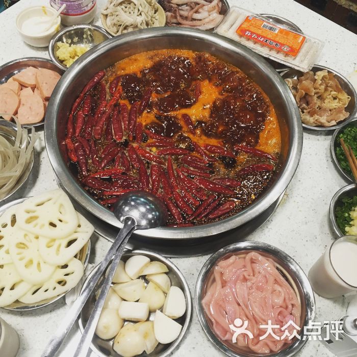 电台巷火锅-图片