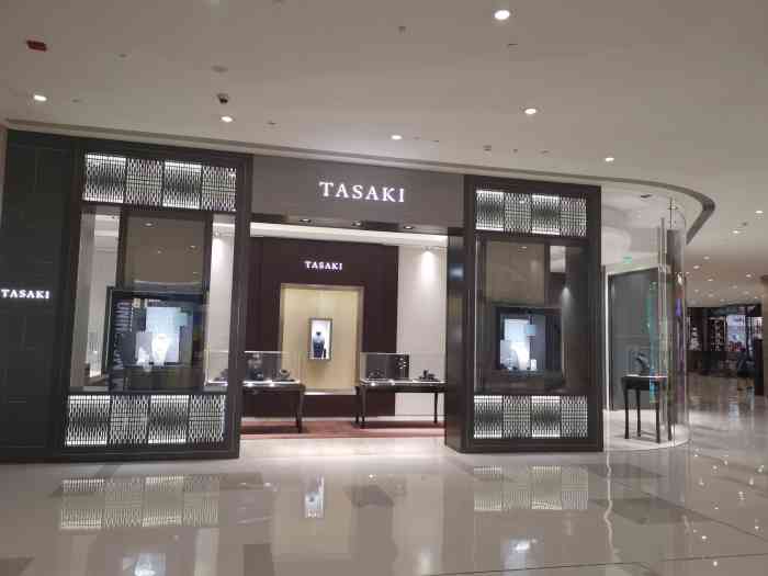 tasaki(国金中心店)-"这家门店是我逛了之后感觉最的.