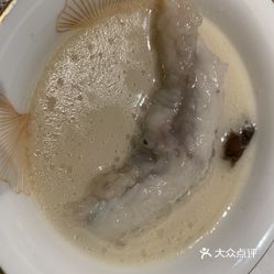 手工黑鱼饺子