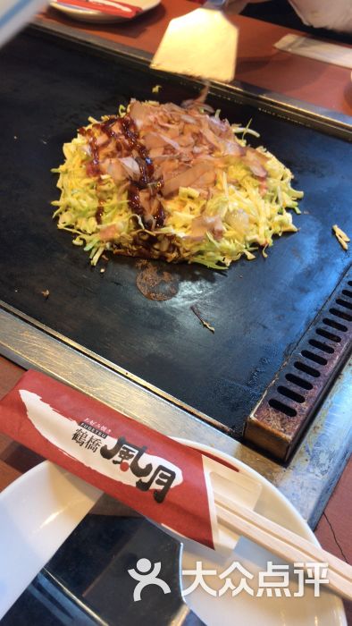 鹤桥风月:在近铁百货附近,周围还有一兰等.大阪