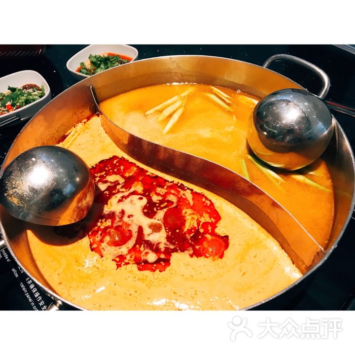 let"s泰精致锅品美食(凤凰文化广场店)冬阴功咖喱鸳鸯锅底图片 - 第