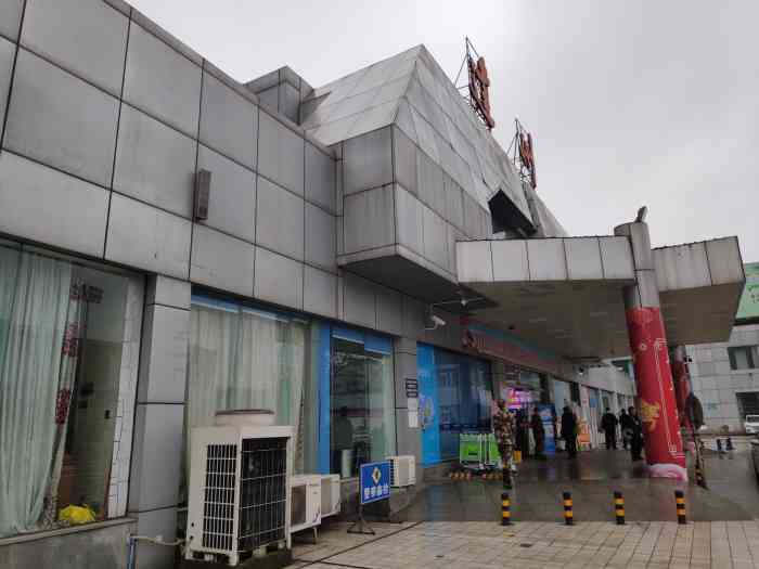 达州河市机场"第一次来达州,位于达川区河市镇上,州河的.