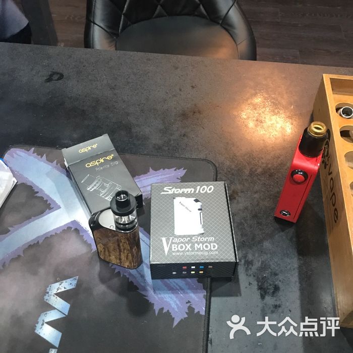 蒸汽屋电子烟vapor huts