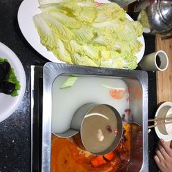 川子菌汤火锅人均消费_菌汤火锅图片(2)