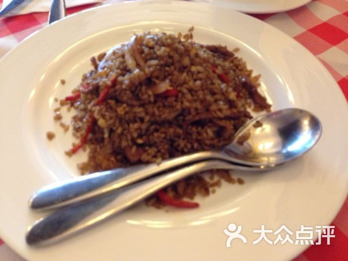 艾米利亚意大利西餐厅黑椒牛柳炒饭图片 - 第11张