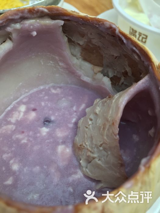 满记甜品:每次去必点杨枝甘露,应季小杂果.沈阳