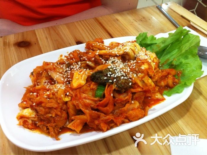泡菜炒五花肉