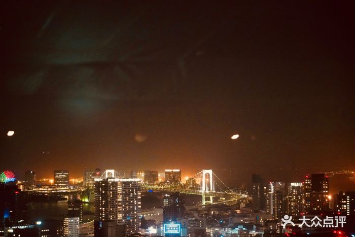 到东京玩怎么可以不去铁塔呢,要知道我对铁.