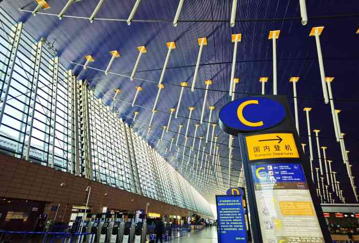 浦东国际机场t1航站楼
