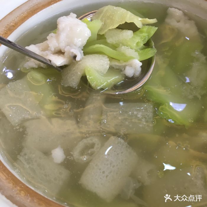 深海鱼芥菜竹荪汤