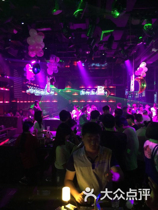 托克拉克酒吧(潮牌夜店)pic图片 - 第4张
