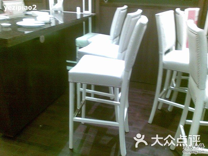 华西村人均收入_指福门 人均