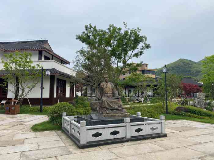 陆羽泉文化主题公园-"余杭径山的茶大家熟知,茶圣陆羽