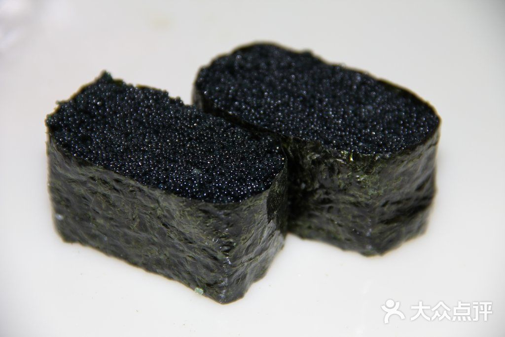 黑色鱼卵_超级毛毛虫2013