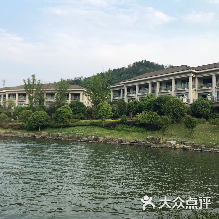 余姚四明湖开元山庄
