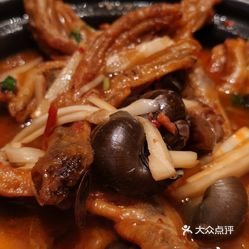 田螺鸭爪煲