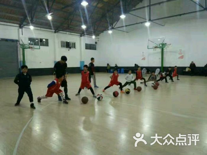 青少年篮球培训-图片-深圳运动健身
