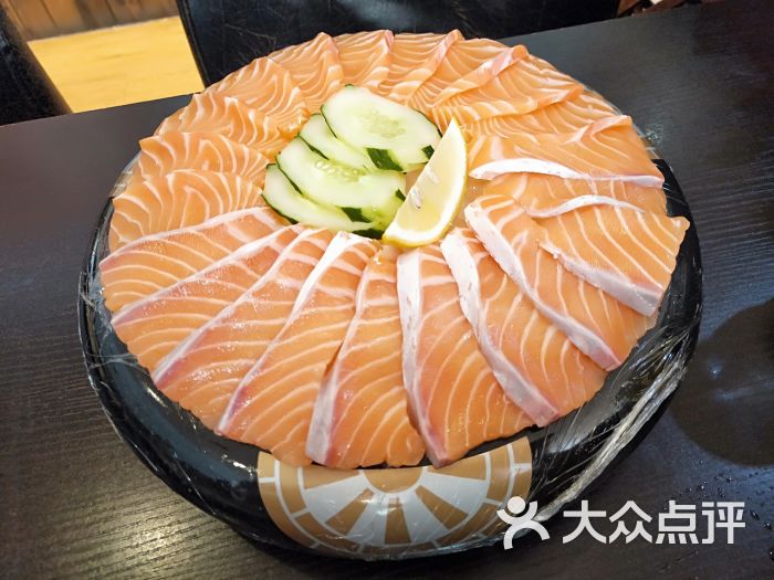 三文鱼拼盘