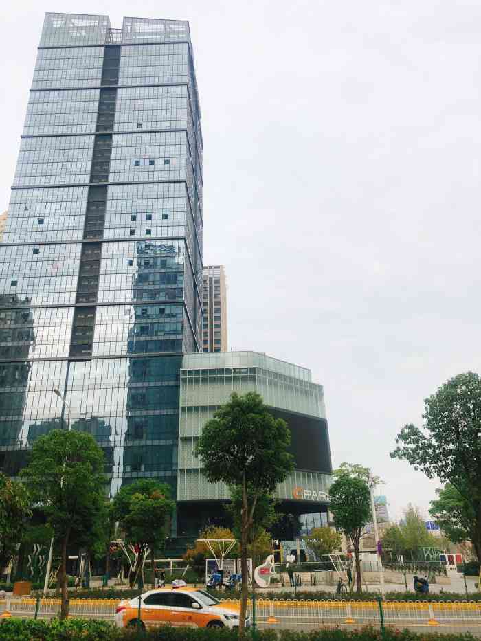 人信汇购物中心(汉阳店)