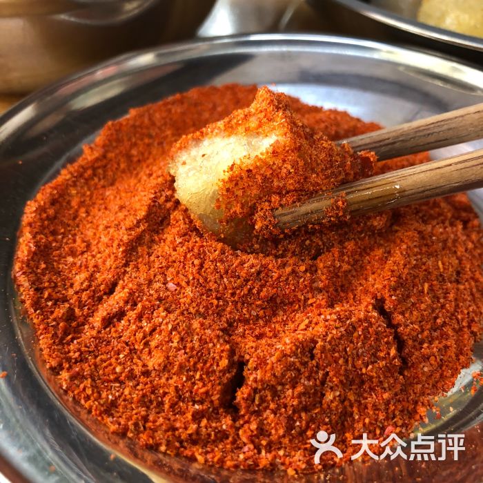 水碾河附近的一家小店。但是味道不错。果然