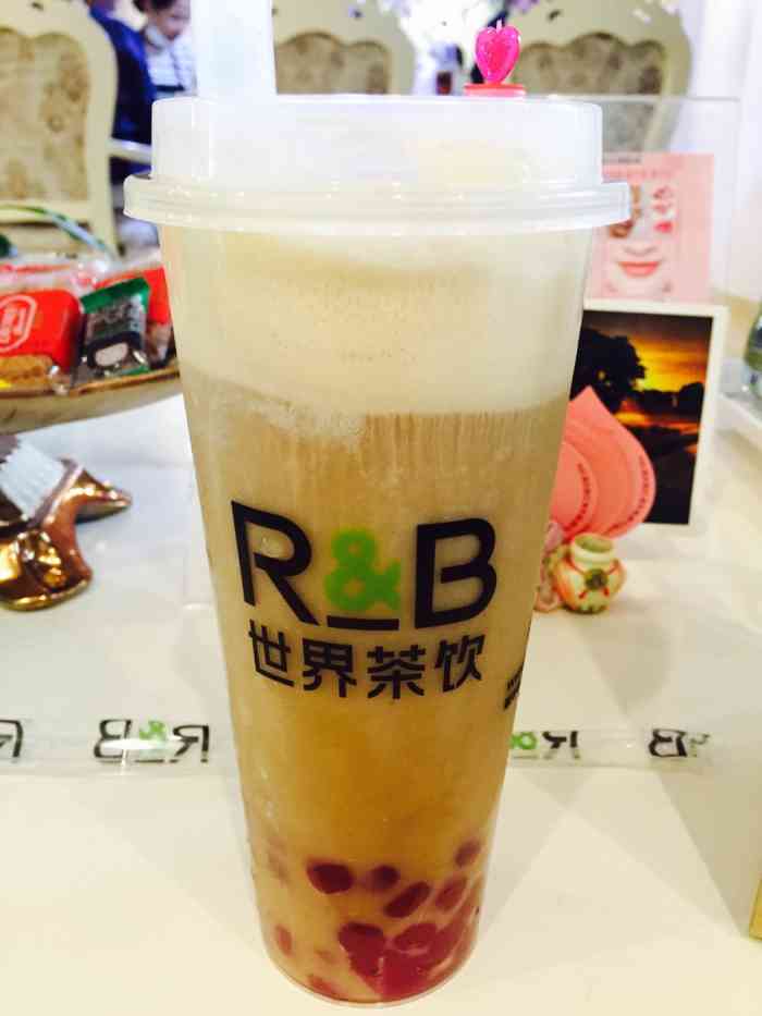 世界茶饮(新大陆广场一店)-"水果茶口感很棒,超大杯!