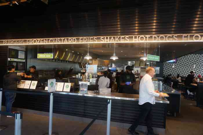 shake shack(westfield century city)