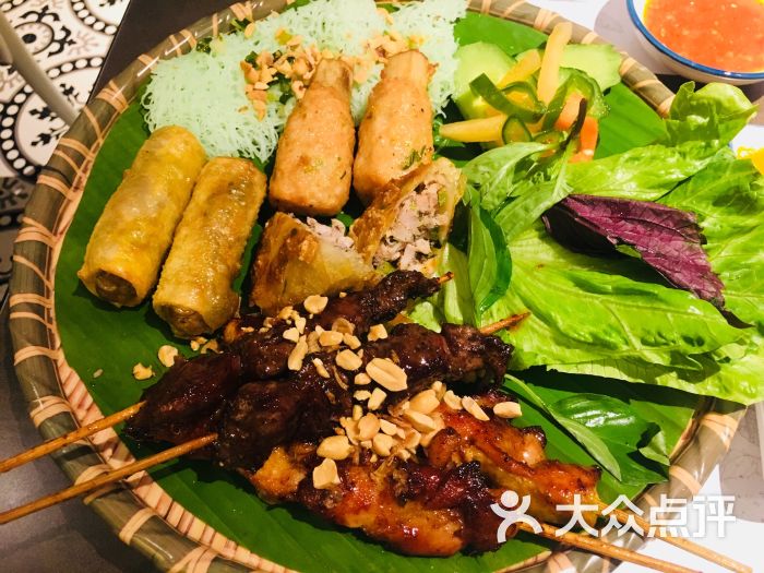 美奈小馆·越南料理(九方购物中心店)越南小吃拼盘图片 - 第1张