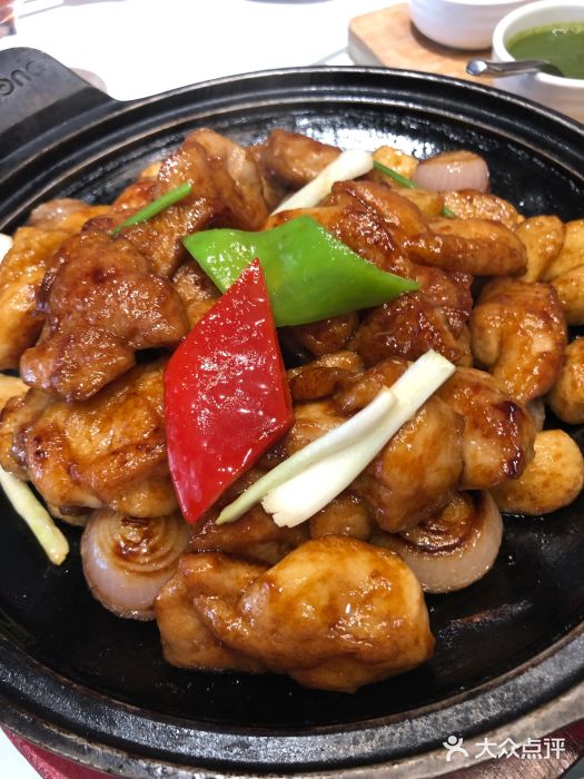 旺顺阁·新京菜(财富中心店)红葱头焗清远鸡图片