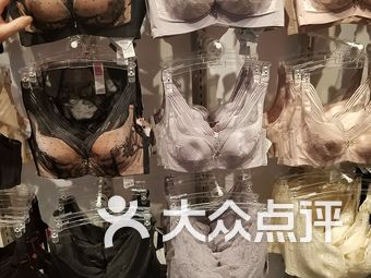 水游城内衣店_游城十代