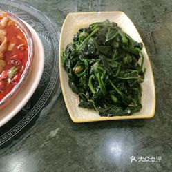 去饭店吃饭算GDp_饭店吃饭图片真实照片