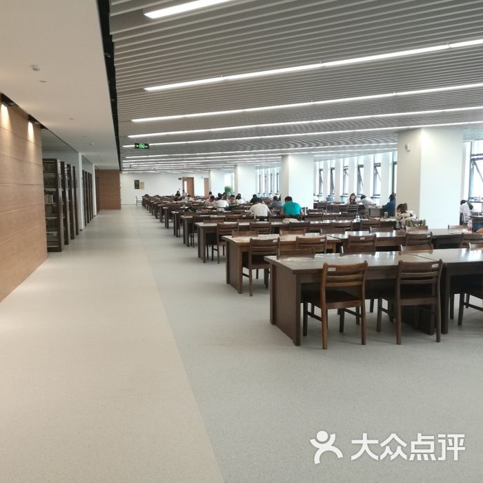 南京林业大学图书馆