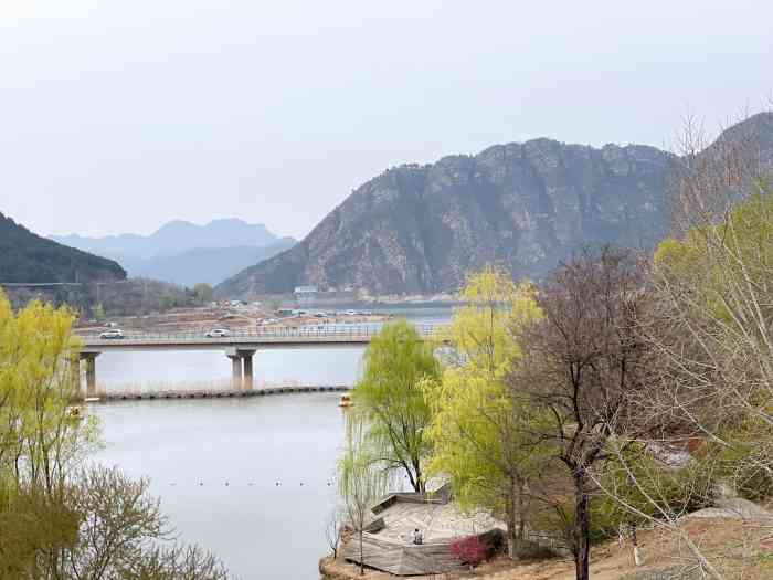 西峪水上乐园-"前几天去平谷看桃花,桃花还没开放,沿.