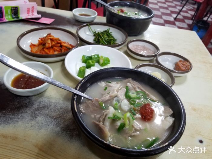 猪肉汤饭