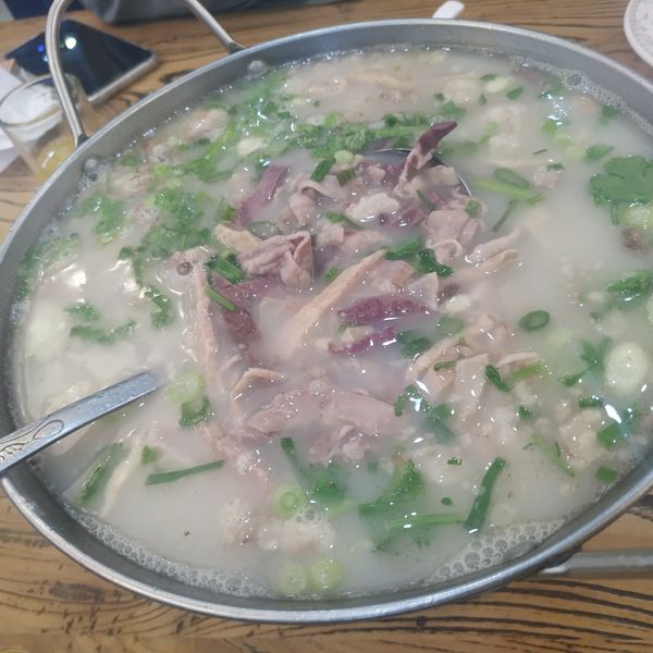 锅仔羊杂