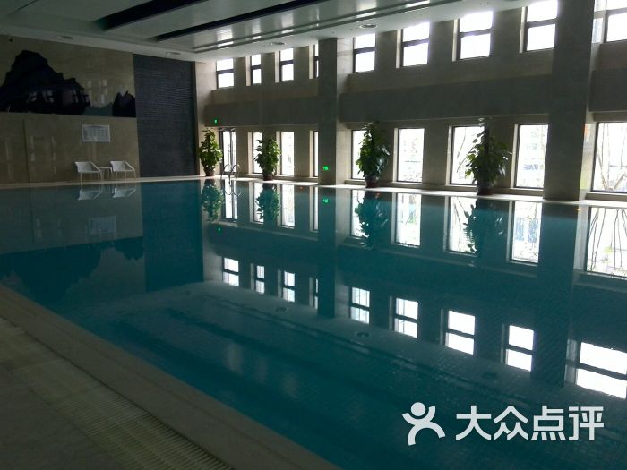 济南银丰华美达酒店游泳池图片 - 第6张