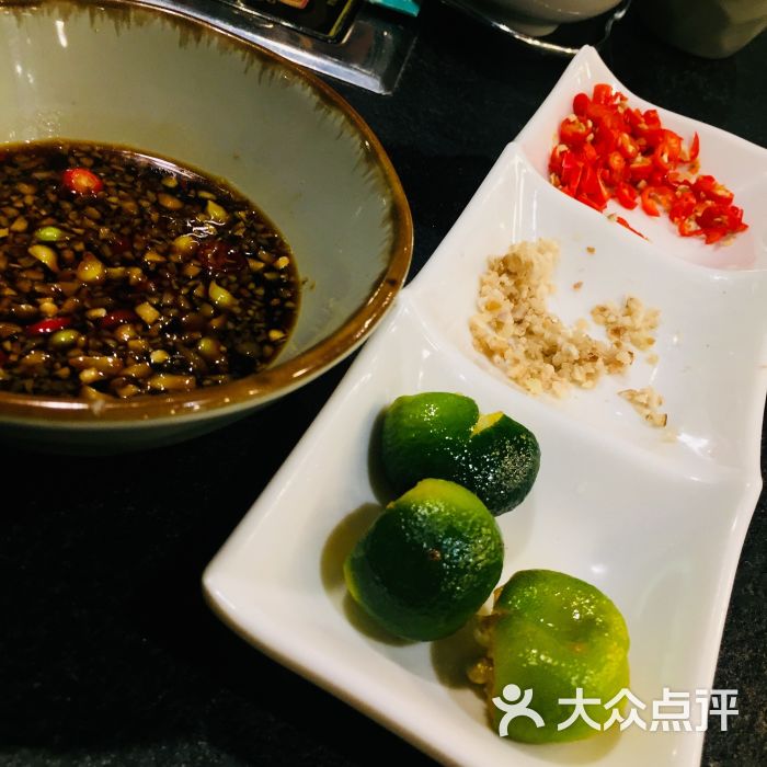 椰语江南·海南椰子鸡火锅(苏悦广场店)蘸料图片 第1张