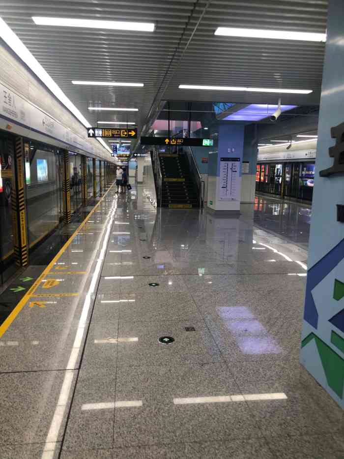 济南地铁龙奥大厦站-"第一次乘坐济南的地铁!票价是5