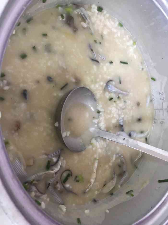 高桥红树林泥虫粥-"过年路过吃了一煲泥虫粥,四个人元