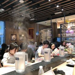 呷哺呷哺人均消费_呷哺呷哺