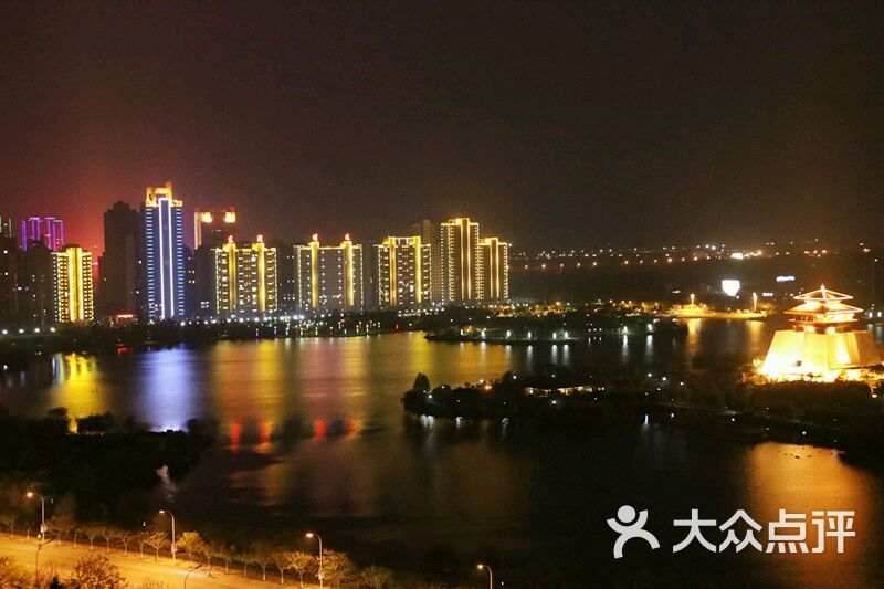 东湖公园-图片-枣庄周边游-大众点评网