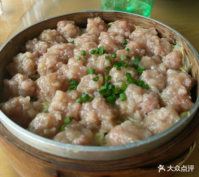 石塘人家粉蒸肉圆图片