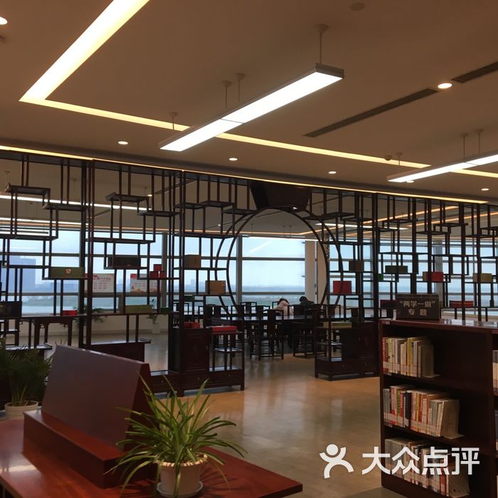 宜兴图书馆