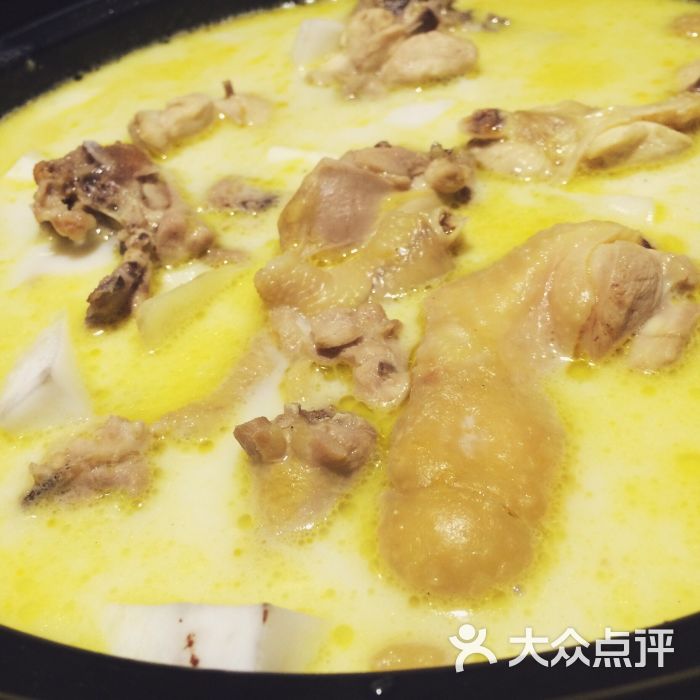 椰子鸡煲