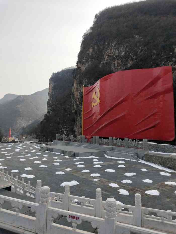 堂上民俗旅游村-"堂上村位于北京市房山区霞云岭乡,是